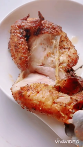 MRS MACS FROZEN PARTY PIES 550G/PKT 12PCS/PKT HALAL