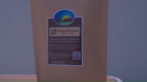 เมล็ดกาแฟคั่ว Arabica ตรากาแฟรุ่งอรุณ(คั่วกลาง 200 กรัม 3 ถุง)