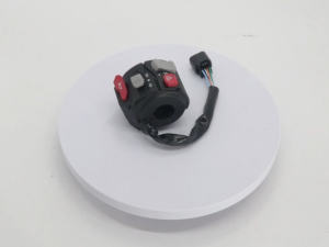 Motorcycle Left Handlebar Switch Multi-Function Assembly with Headlight Turn Signal Horn& Hazard