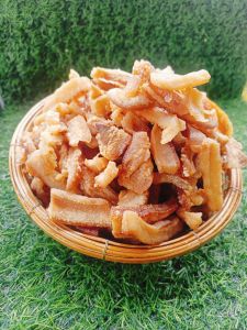 แคปหมูติดมัน*สำหรับทอดเอง* กากหมูกร๊อบกรอบสูตรโบราณขนาด1000กรัม