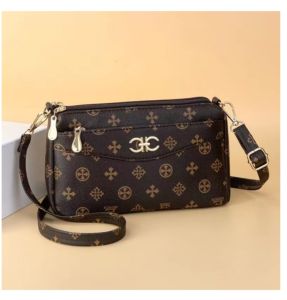 Leather Texture Single Shoulder Bag for Mom Shopping Street Style Multi-Layer Simple Crossbody Bag for Elderly Women