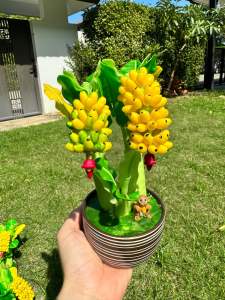 ต้นกล้วย กล้วยมงคล แบบดินปั้น ขนาดสูง 8 นิ้ว สำหรับวาง ตั้งโชว์ เสริมสิริมงคล เรียกทรัพย์