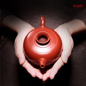 LIANGBI | Bình Thủy Tinh Zini Màu Đỏ Máu Gà Handmade 270cc