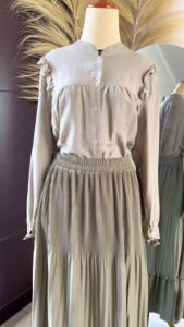 Haseena Atasan Wanita Lengan Panjang Tunik Wanita Kyra Kerah Shanghai Lengan Rempel Polo Linen Polos Busui Friendly