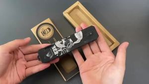Lược Gấp Mini 2/3 Trong 1 Họa Tiết Chạm Khắc Lược Răng Rộng Dụng Cụ Tạo Kiểu Tóc Du Lịch Lược Tóc Di Động Cho Nam