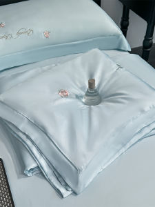 Cool Breathable Machine Washable Air Conditioning Quilt