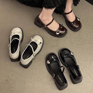 ⚡Amandad Stores⚡รองเท้า Mary Jane ของผู้หญิงทันสมัย รองเท้าโลฟเฟอร์หัวเข็มขัดสีดำกันลื่น รองเท้าโรงเรียนลำลอง สวมใส่สบาย