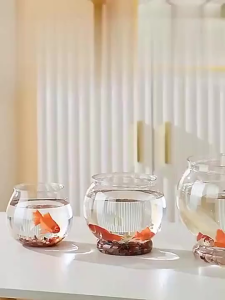 【1-3 Days Delivery】Transparent Round Fish Tank Clear Portable Fish Bowl Good View creative Small light luxury Desktop Aquarium Bowl Office