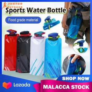 Foldable Water Bottle 700ml Collapsible Outdoor Hiking Plastic Water Bottle with Hook Design Reusable Camping Drink Tank