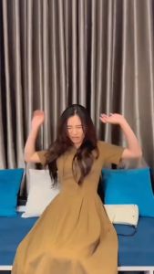 Dầu gội phục hồi hương nước hoa cho mọi loại tóc Vitalycil Repair Shampoo 470ML