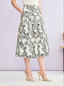 Elegant and Slimming A-Line Flared Skirt