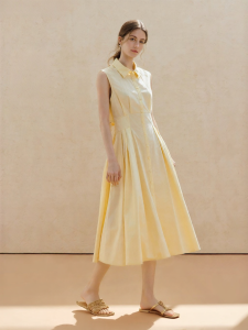 INMAN | 100 Cotton No Sleeve V-neck Waist-cinching Dress