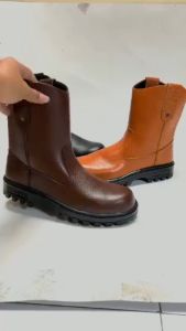 sepatu septi boots kerja berat dan kerja lapangan atau kerja proyek Sepatu Safety Pria Boots 1201 Proyek Ujung Besi - Septy Shoes Boot - Septi Kerja Lapangan Kulit