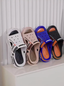 MYJUMP Sandals for Men: Summer Trend Wear & Non-Slip Large Size Beach Slippers