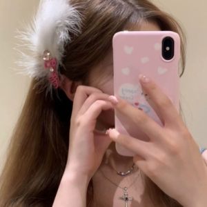 【♡คลินิกหญ้าใหม่สำหรับบ้าน กิ๊ฟติดผมโบว์ขนนกพลอยรูปหน้าสุดสวย สวยงาม สวยงาม】 ชุดสมุดรูปหน้าบุหรี่เกี่ยวกับผม เป็นชั้นบาร์บี้ ทำให้ผู้หญิงกิ๊บติดผมด้านข้างแสนสวย