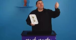 Mont Marte Palette - Deep 6 Well Plastic