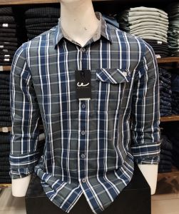 KEMEJA WATCHOUT JEANS SLIM FIT WARNA BIRU KOTAK-KOTAK LENGAN PANJANG KUALITAS PREMIUM