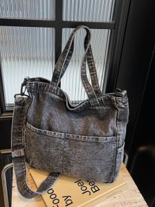 Casual Denim Tote Bag: A Stylish & Practical Choice