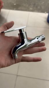 Vòi Hồ Lạnh Dồng Thau Mạ Crome Vòi Rửa tầm Thấp Tiện Dụng Chống Gỉ Sét Bền Bỉ.