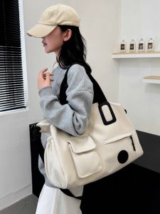 กระเป๋าถืออเนกประสงค์สำหรับเดินทางระยะสั้น ความจุขนาดใหญ่ แฟชั่น ทนทาน กระเป๋าใส่ของแบบมีซิป กระเป๋าถือสำหรับวัยรุ่น