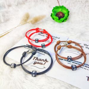 Gelang Couple Magnet Inisial Huruf Manik Dadu | Gelang Magnet Couple Initial Huruf
