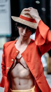 A Comprehensive Guide to Summer Straw Hats: From Luffy to Cosplay