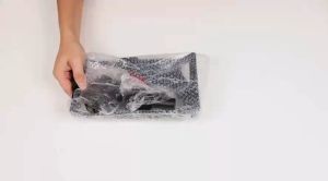 ชุดถ่ายทอดสด วิดีโอ ด้ามจับมือถือ ป้องกันสั่น กันสะเทือน พร้อมไฟ led ไมโครโฟน แถมขาตั้งกล้อง และรีโมทชัตเตอร์บลูทูธ