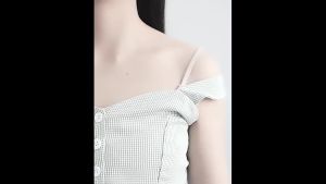 Set 36 miếng dán hai mặt chống lộ cho trang phục màu trong suốt chống dị ứng tiện lợi