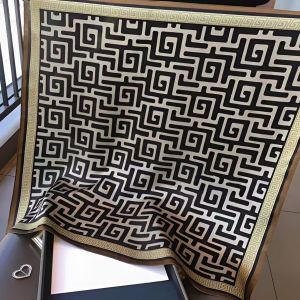 Khăn Choàng Lụa Mượt Mà Bằng Vải Satin Pha Trộn Polyester Mùa Hè Cho Thanh Thiếu Niên Trang Trí Hình Học Khăn Quàng Cổ Đa Năng Thời Trang