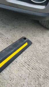 ยางห้ามล้อสำหรับที่จอดรถ ยางหยุดรถ ยางกั้นล้อ ยางห้ามล้อ ยางหนุนล้อ ยางกันรถไหล หลายขนาด