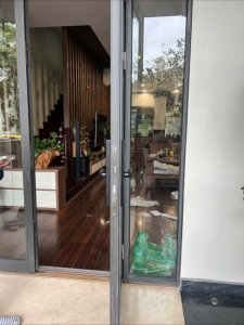 Khóa cửa nhôm vân tay Demax EL688 BN chống nước mở vân tay mật mã thẻ từ app wifi công nghệ Đức