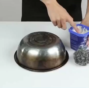 韩国进口不锈钢清洁膏 500g 强效去黑垢除锈渍 锅具油污清洁剂 Pencuci Periuk Stainless Steel Cleaner