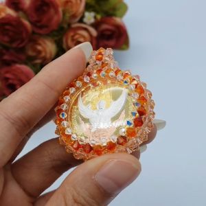 จี้รัชกาลที่ ๕ (สมเด็จพ่อ ร.๕) กรอบคริสตัลสวารอฟสกี้แท้ เสริมบารมี ค้าขายร่ำรวย ชีวิตรุ่งเรือง ใส่ได้กับสร้อยทุกแบบ