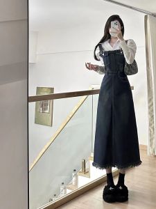 Retro Spicy Girl Elegant Denim Overalls Dress Womens Early Spring New Design Waist Cinching Slimming Long Skirt