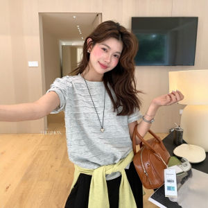 DUOFEIYAN | Stylish Striped Trim Lace Round Neck T-Shirt Loose Slimming Top