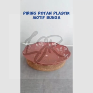 LJR Piring Plastik Rotan Motif Bunga Kupu Kupu 21cm Random - 5 Lusin