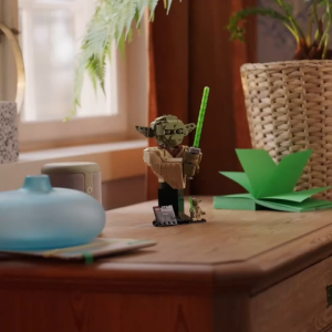 LEGO STAR WARS 75438 Đồ Chơi Lắp Ráp Tượng Bán Thân Yoda (399 Chi Tiết)
