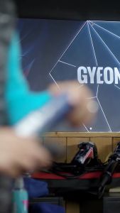 GYEON Q² WAX แว็กซ์เคลือบเงารถ น้ำยาเคลือบเงารถ ฝุ่นเกาะน้อย ใช้กับรถเคลือบแก้วได้