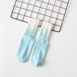 Tất Tập Yoga Bằng Silicon Chống Trượt Cho Nữ Tất Thể Thao Cao Co Giãn Tất Tập Pilates Tất Dài Đến Bắp Chân Tất Tập Thể Dục Mùa Hè