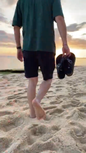 Carvil Romeo: Sandal Jepit Pria Casual Kulit Sintetis Original Ukuran 38-43