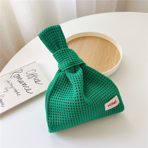Casual Chic Large Capacity Knitted Tote Bag: Sweet Fresh Style Handbag with Contrast Color Details for Daily Matching