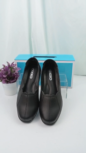 [ส่งเร็วพิเศษ!] 8am รองเท้าเพื่อสุขภาพ รองเท้าหนังนิ่ม รองเท้าโลฟเฟอร์ x11091