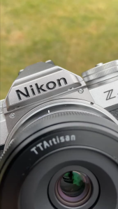 TTArtisan 27mm f/2.8 AF Autofocus APS-C Format Nikon Z Mount Portrait Pancake Prime Lens with STM Stepping AF Motor 13.8" Focusing Distance and USB-C Port Firmware Upgrade for Smooth Bokeh Landscape Scenic Photography | JG Superstore