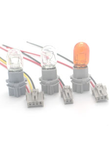 Applicable to Mazda 3 Ma 3 M3 Classic Horse 2 Brake Lamp Holder Reversing Lamp Base Turn Signal Socket Halogen Light Fixtures