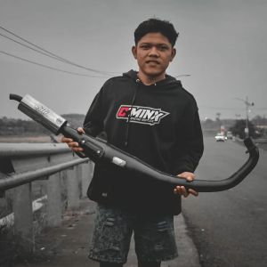 NEW KNALPOT STANDAR RACING ZUSUKI SATRIA2TAK TYPE SRONE FULL SIRIP BY CMINX RACINGMUFFLER