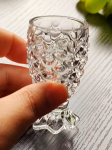 6Pcs Fish Scale Embossed Shot Glass Set Clear Mini Glass Liquor Cups for Home Bar Party Wine Glass