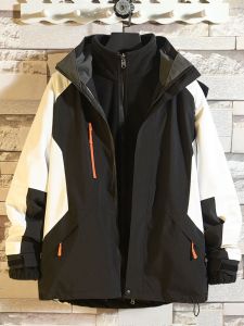 เสื้อแจ็คเก็ตกันหนาวแบบสามชั้นสำหรับผู้ชายและผู้หญิง ฤดูใบไม้ร่วงและฤดูหนาว หนา อบอุ่น กันลม กันฝน ขนแกะ ใส่ได้ตลอดปี เสื้อคลุมกันหนาวแบบแยกเป็นชิ้น