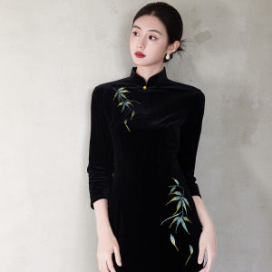 New Chinese Style Black Velvet Cheongsam Dress