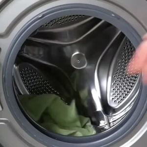 1 Boxes Of 40 Pc Tumble Dryer Sheets Long-Lasting Fragrance Clothes Static Reduction Laundry Freshener Paper Material