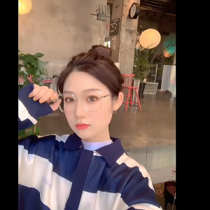 LadyLuxe - Kacamata Anti Radiasi Wanita Pria Lensa Transparan Korea Gaya Retro Eyeglasses KC005